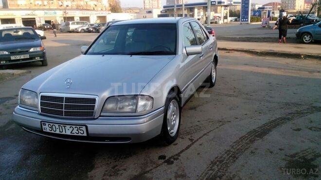 Mercedes C 200 1995, 170,000 km - 2.0 l - Sumqayıt