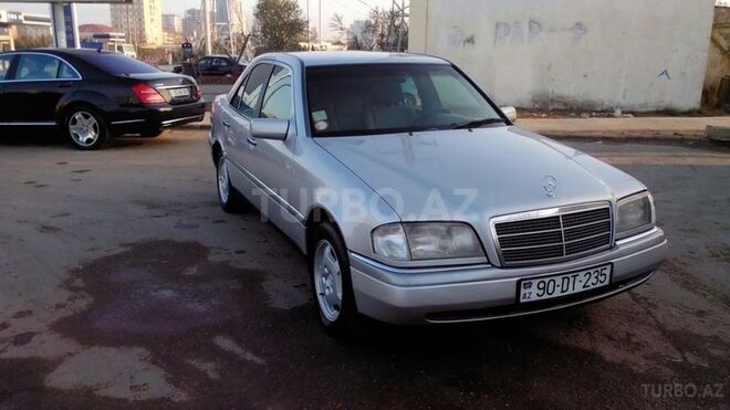 Mercedes C 200 1995, 170,000 km - 2.0 l - Sumqayıt