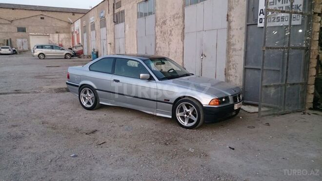 BMW 325 1995, 253,000 km - 2.5 l - Bakı