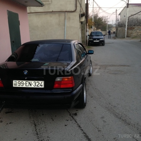 BMW 316 1998, 330,560 km - 1.6 l - Sumqayıt