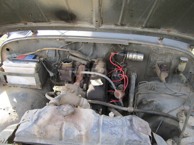 UAZ 469 1977, 85,000 km - 2.4 l - Astara