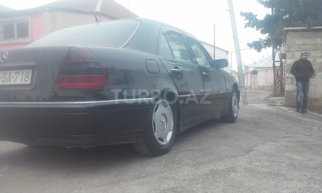 Mercedes C 180 1994, 234,000 km - 1.8 l - Bakı