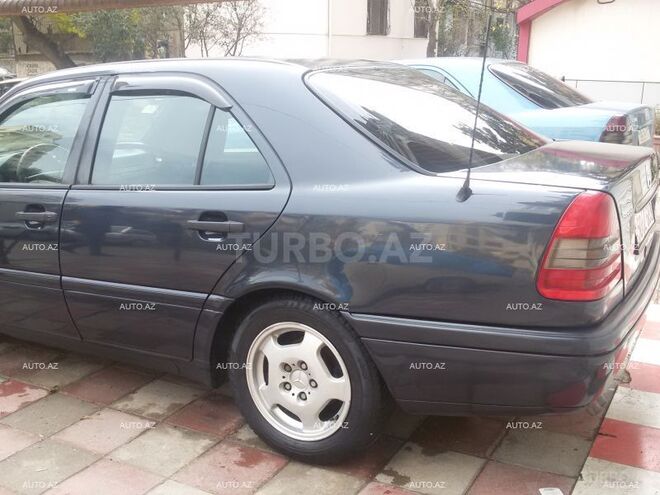 Mercedes C 200 1995, 244,000 km - 2.0 л - Bakı