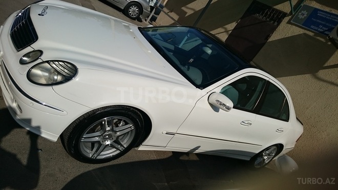 Mercedes E 240 2002, 184,000 km - 2.6 л - Bakı