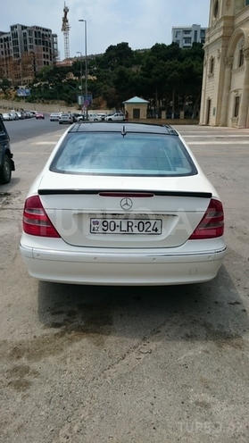 Mercedes E 240 2002, 184,000 km - 2.6 л - Bakı
