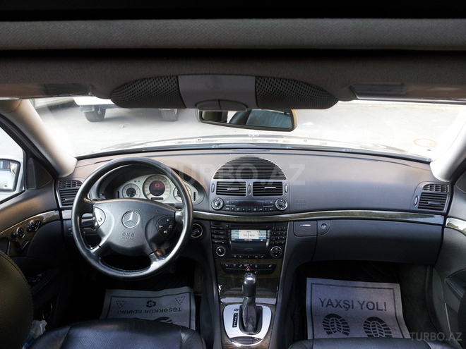 Mercedes E 270 2002, 355,000 km - 2.7 l - Bakı