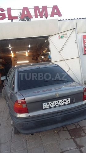 Opel Astra 1993, 300,000 km - 15.0 l - Bakı