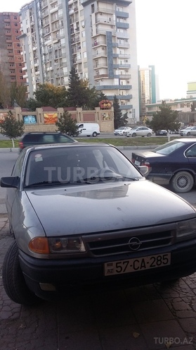 Opel Astra 1993, 300,000 km - 15.0 l - Bakı