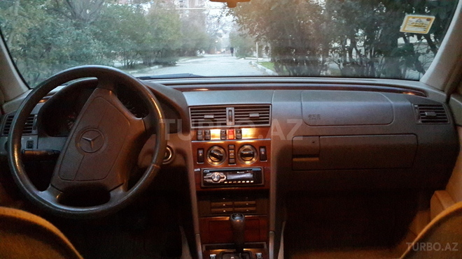 Mercedes C 200 1995, 231,123 km - 2.0 l - Sumqayıt