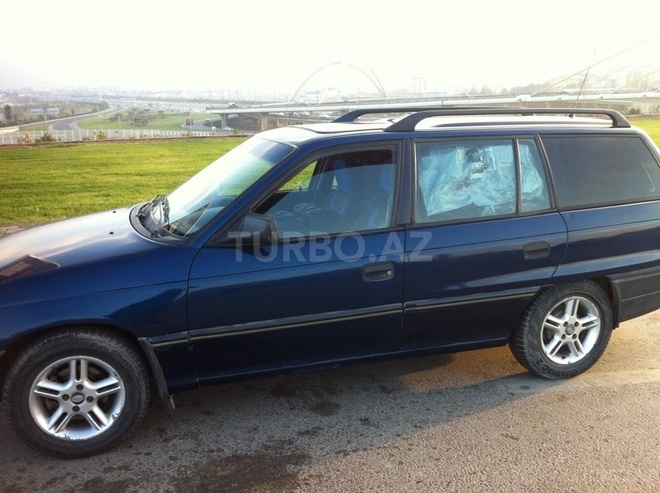 Opel Astra 1993, 323,387 km - 1.8 l - Bakı