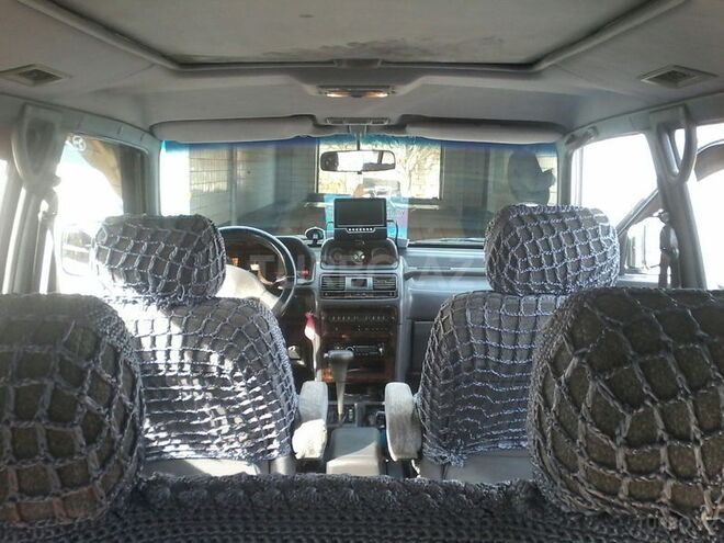 Mitsubishi Pajero 1993, 200,000 km - 2.8 l - Bakı