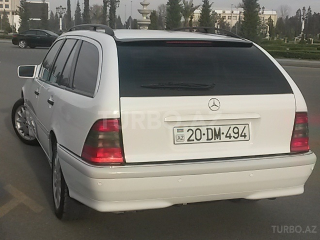 Mercedes C 240 1999, 175,000 km - 2.4 l - Gəncə