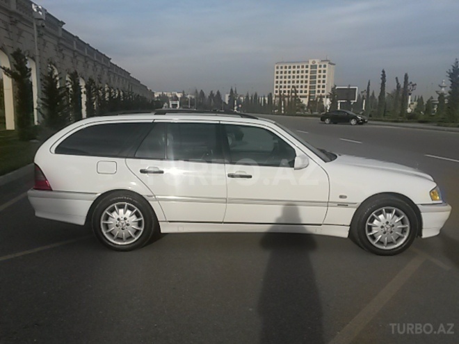 Mercedes C 240 1999, 175,000 km - 2.4 l - Gəncə