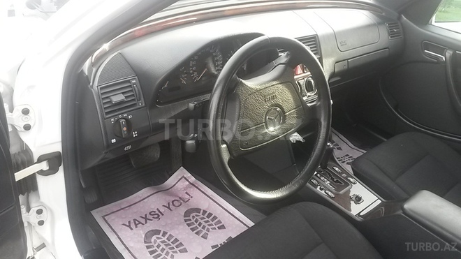 Mercedes C 240 1999, 175,000 km - 2.4 l - Gəncə