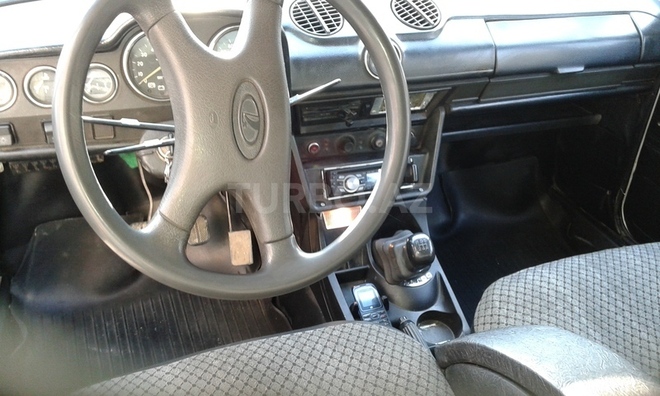LADA (VAZ) 2106 1985, 26,100 km - 1.6 л - Salyan
