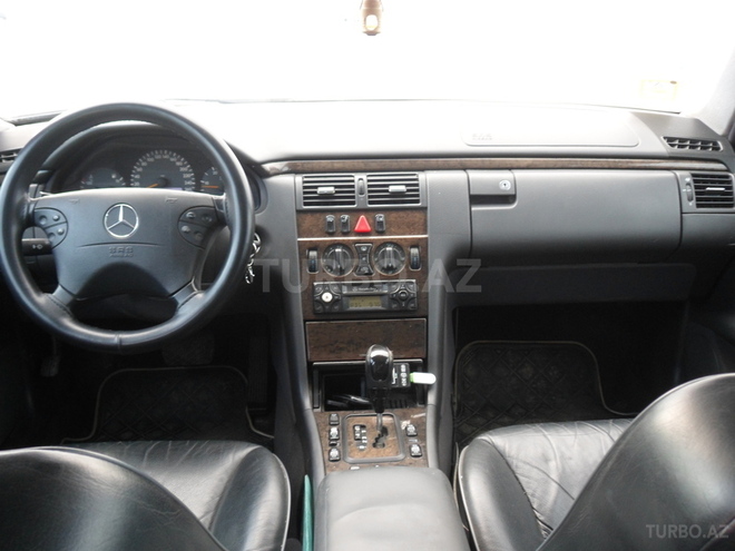 Mercedes E 320 2000, 238,000 km - 3.2 l - Bakı