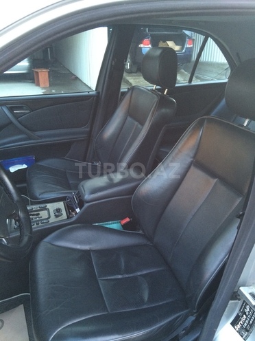 Mercedes E 320 2000, 238,000 km - 3.2 l - Bakı