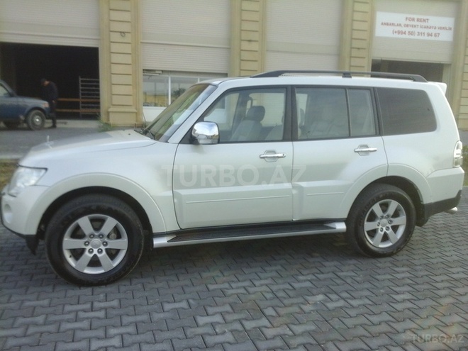 Mitsubishi Pajero 2007, 95,000 km - 3.8 l - Bakı