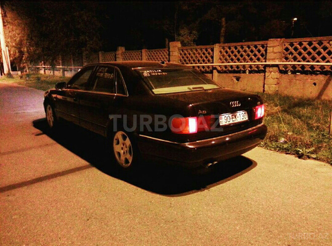 Audi A8 2000, 207,000 km - 4.2 l - Bakı