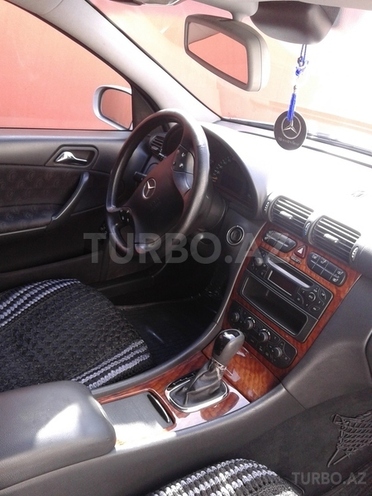 Mercedes C 200 2001, 168,000 km - 2.0 l - Bakı