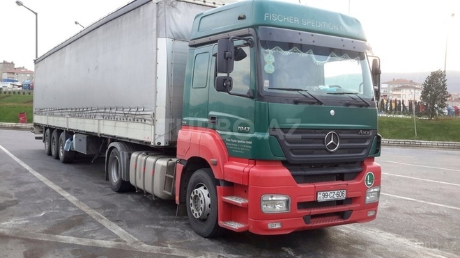 Mercedes Axor 1843 2006, 850,000 km - 12.0 l - Bakı
