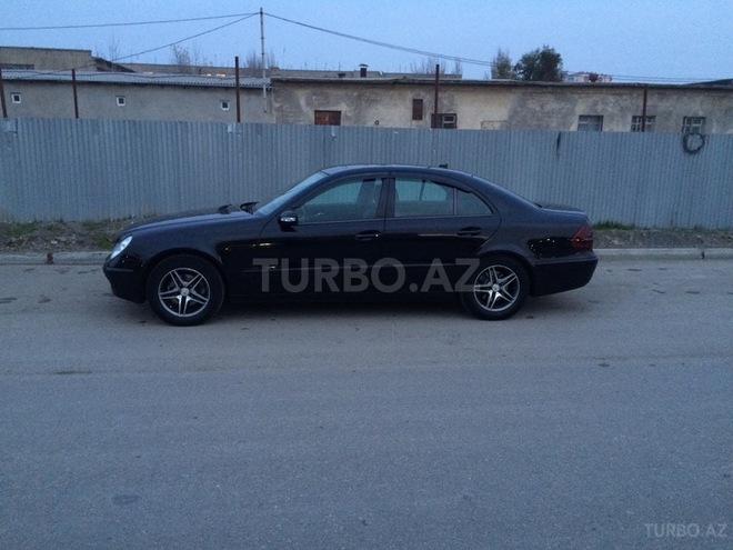 Mercedes E 220 2005, 197,500 km - 2.2 l - Sumqayıt