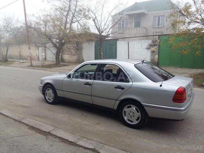 Mercedes C 180 1993, 220,000 km - 1.8 l - Sumqayıt