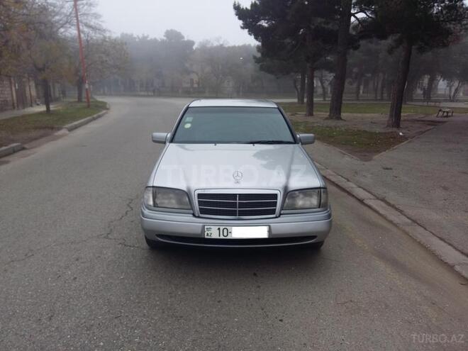 Mercedes C 180 1993, 220,000 km - 1.8 l - Sumqayıt