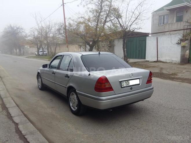 Mercedes C 180 1993, 220,000 km - 1.8 l - Sumqayıt