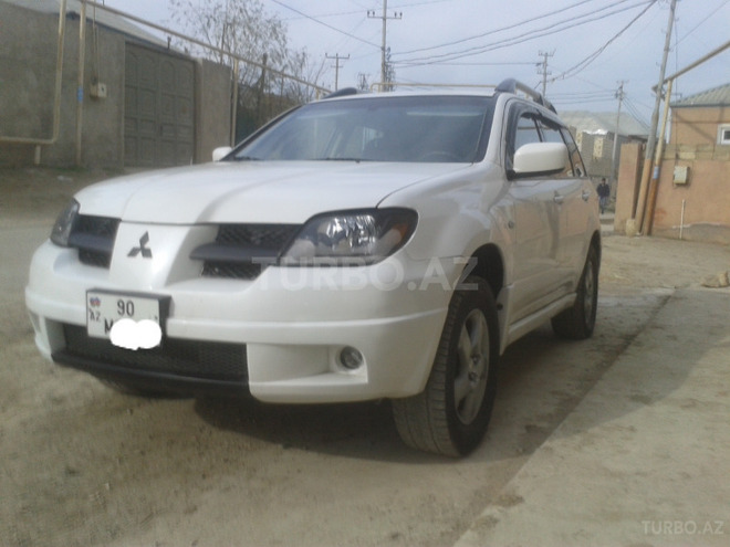 Mitsubishi Outlander 2003, 168,000 km - 2.4 l - Bakı