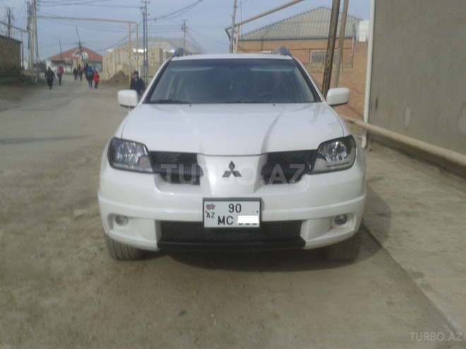 Mitsubishi Outlander 2003, 168,000 km - 2.4 l - Bakı