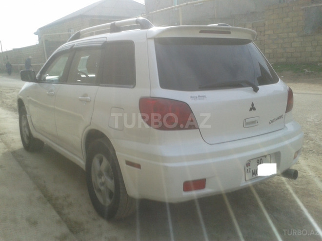 Mitsubishi Outlander 2003, 168,000 km - 2.4 l - Bakı