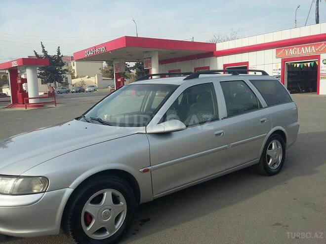 Opel Vectra 1998, 250,000 km - 1.6 л - Bakı