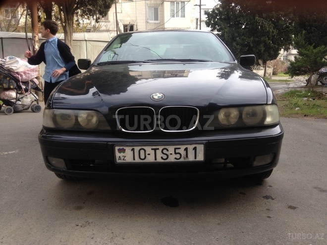 BMW 520 1999, 260,000 km - 2.5 l - Bakı