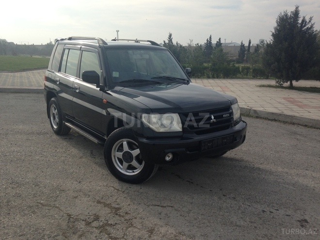 Mitsubishi Pajero io 2002, 108,285 km - 2.0 л - Bakı