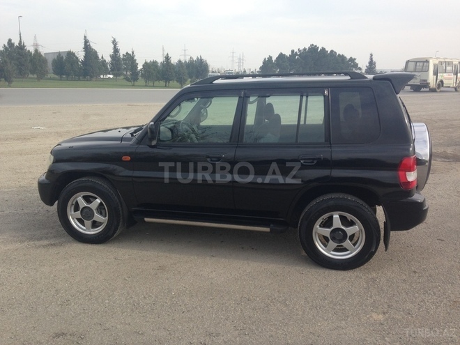 Mitsubishi Pajero io 2002, 108,285 km - 2.0 л - Bakı