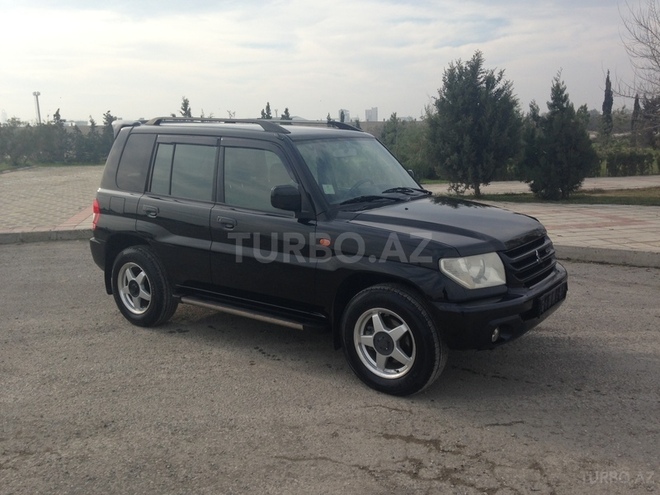 Mitsubishi Pajero io 2002, 108,285 km - 2.0 л - Bakı