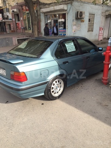 BMW 318 1994, 135,000 km - 1.8 l - Bakı