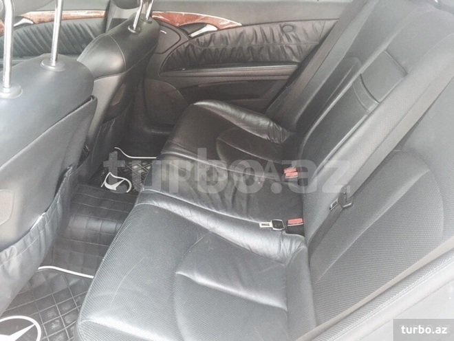 Mercedes E 320 2002, 260,000 km - 3.2 l - Bakı