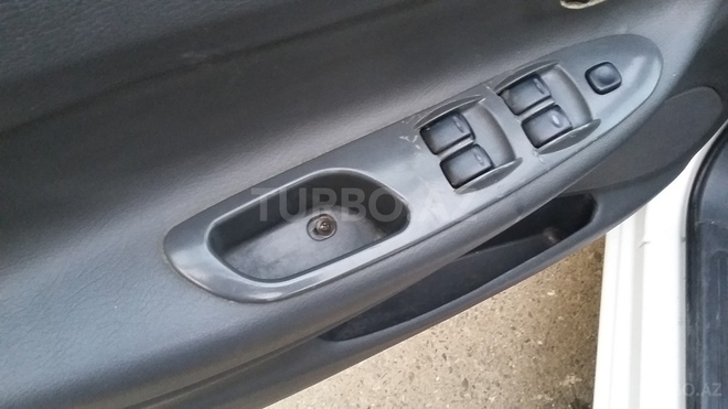 Daewoo Nubira 1999, 227,000 km - 1.6 l - Bakı