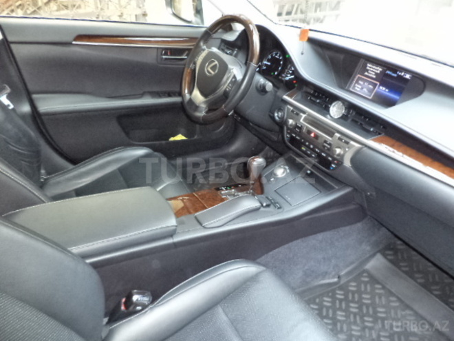 Lexus ES 250 2015, 20,000 km - 2.5 л - Bakı