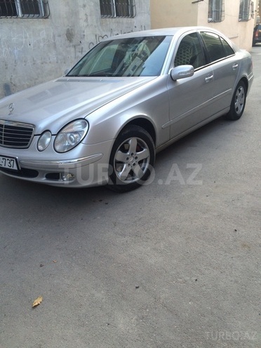 Mercedes E 220 2003, 2,140,000 km - 2.2 l - Bakı