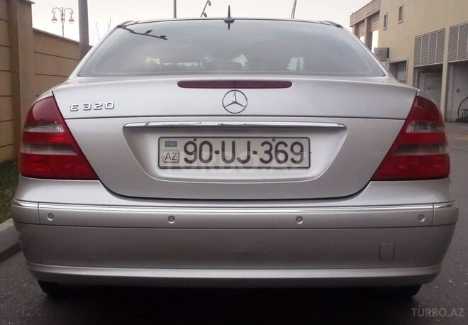 Mercedes E 320 2002, 283,000 km - 3.2 l - Bakı