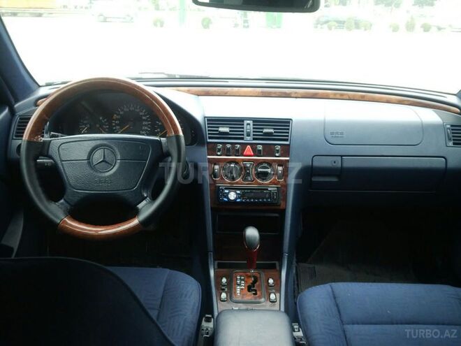 Mercedes C 200 1998, 196,000 km - 2.0 л - Bakı