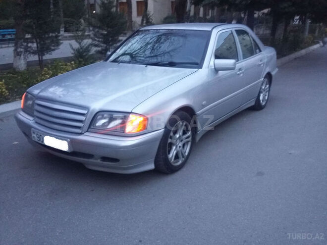 Mercedes C 200 1999, 300,000 km - 2.0 л - Sumqayıt