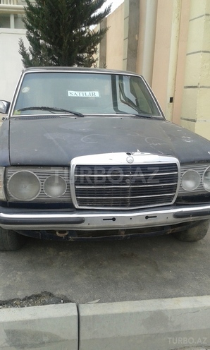 Mercedes E 300 1980, 0 km - 0.2 l - Bakı