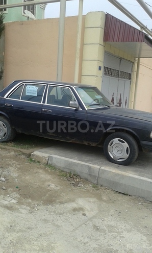 Mercedes E 300 1980, 0 km - 0.2 l - Bakı