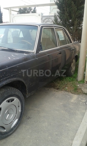 Mercedes E 300 1980, 0 km - 0.2 l - Bakı