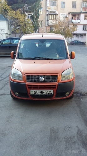 Fiat Doblo 2005, 115,750 km - 1.9 l - Bakı