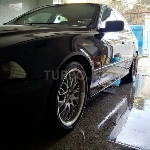 BMW 540 2001, 290,000 km - 4.4 l - Bakı